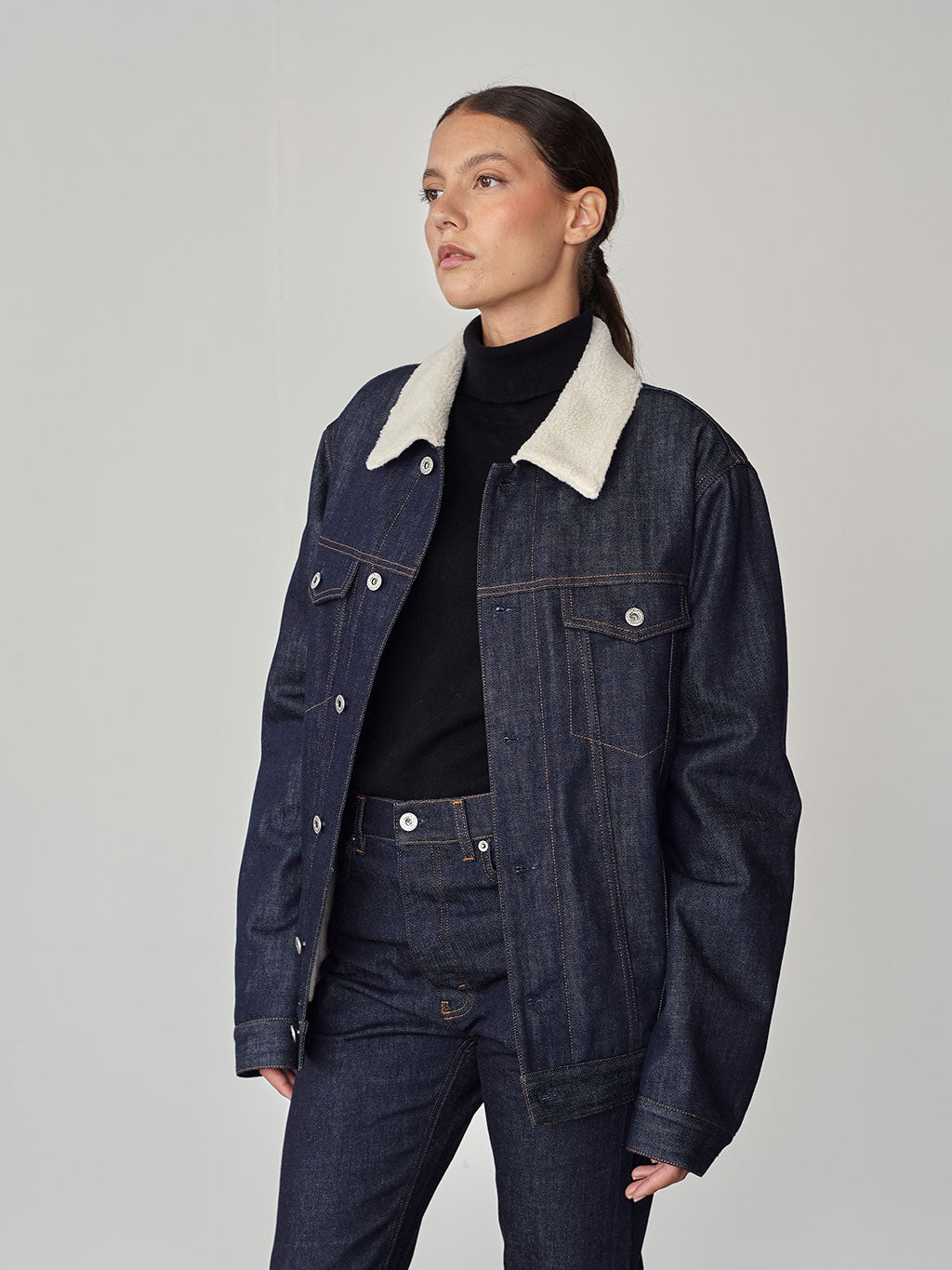 JACKET WITH TEDDY NECK