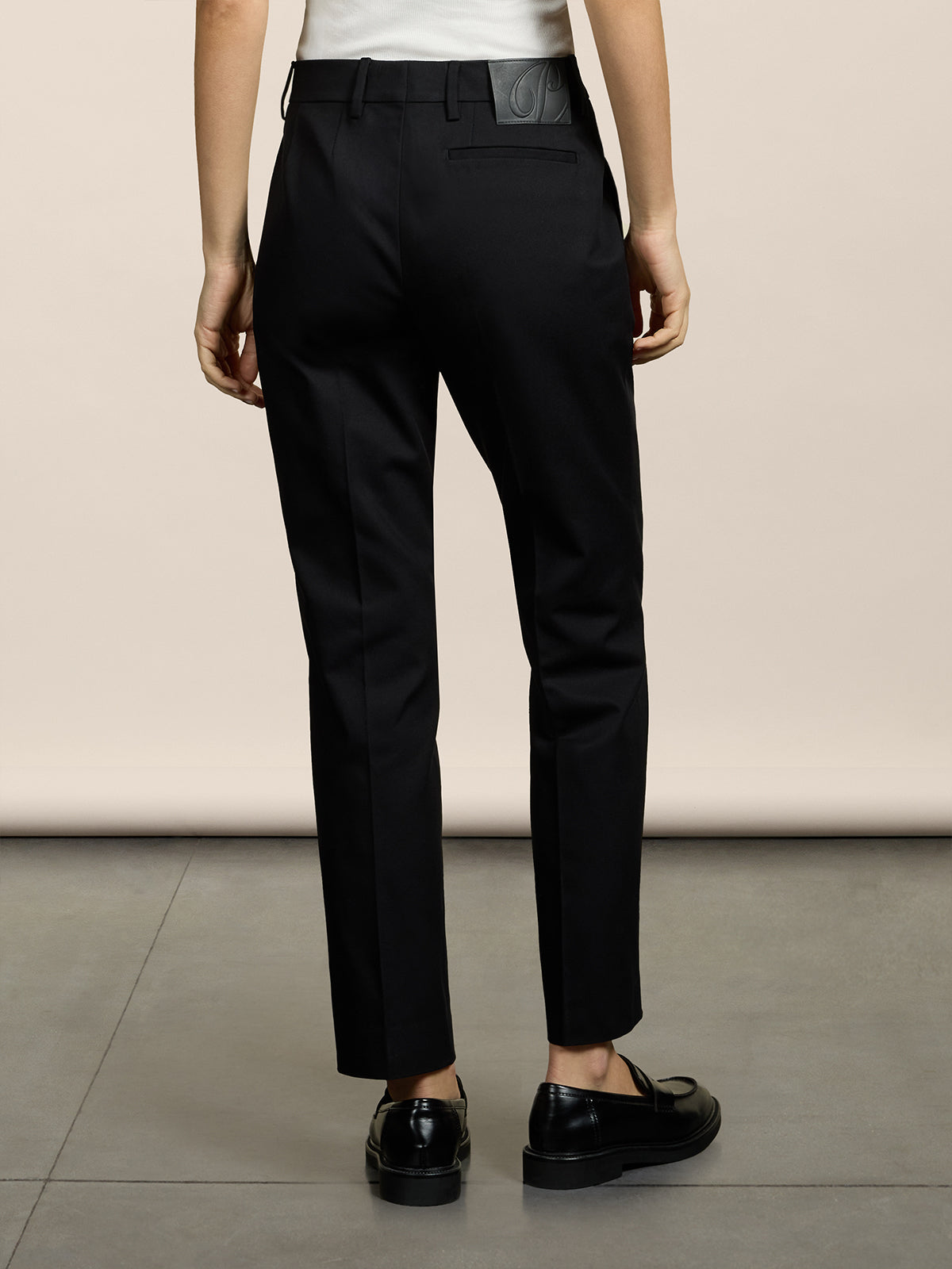 PANTALONE CHINO