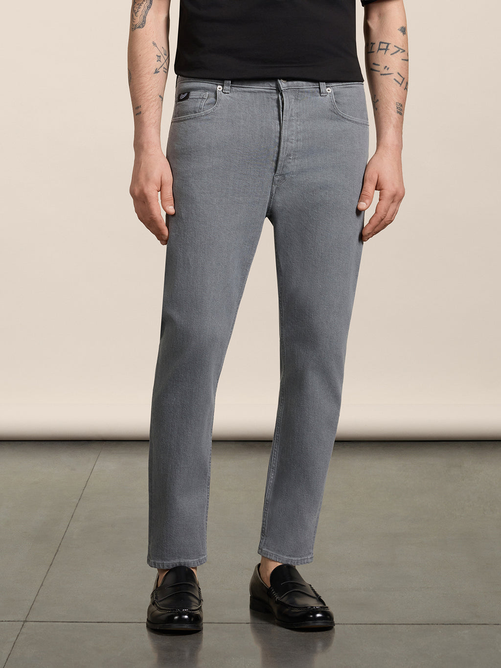 PANTALONE CARROT FIT IN DENIM COMFORT GRIGIO - GRIGIO - Abbigliamento Uomo | Pence 1979
