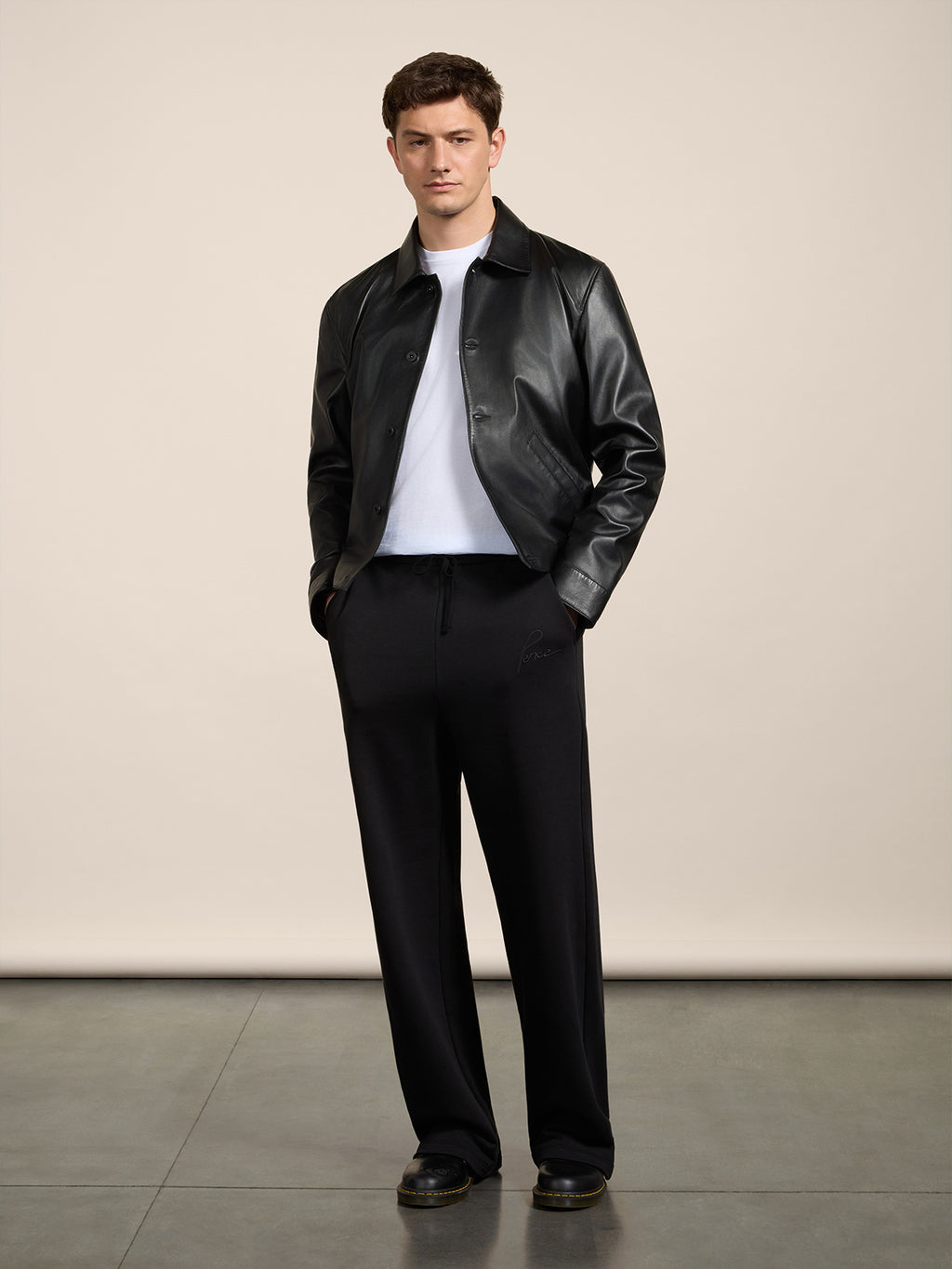 LOOSE-FIT TROUSERS IN BLACK COTTON FLEECE WITH EMBROIDERY - BLACK - Men′s Bottomwear | Pence 1979