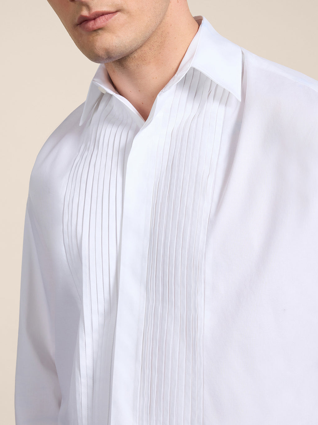CAMICIA REGULAR FIT IN COTONE BIANCO CON PLASTRON TUXEDO - BIANCO OTTICO - Abbigliamento Uomo | Pence 1979