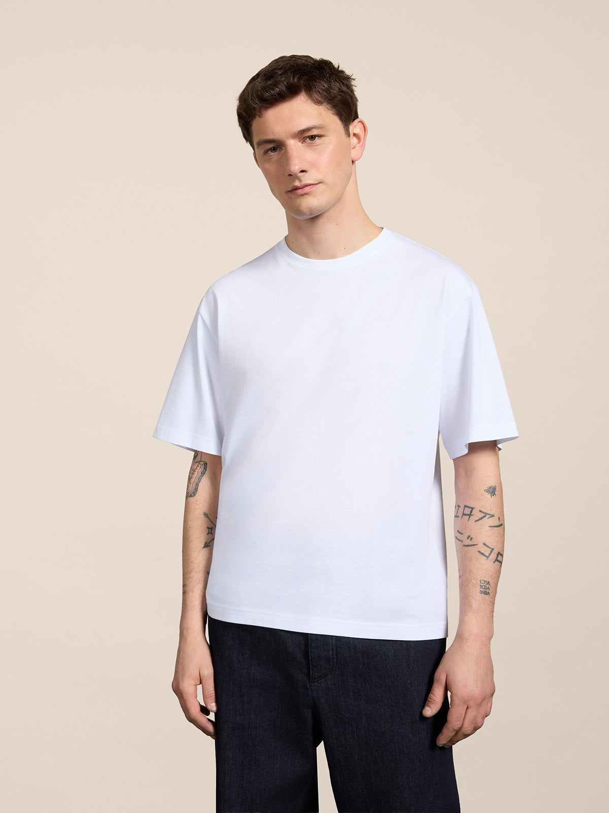 T-SHIRT GIROCOLLO OVER FIT IN COTONE BIANCO CON RICAMO