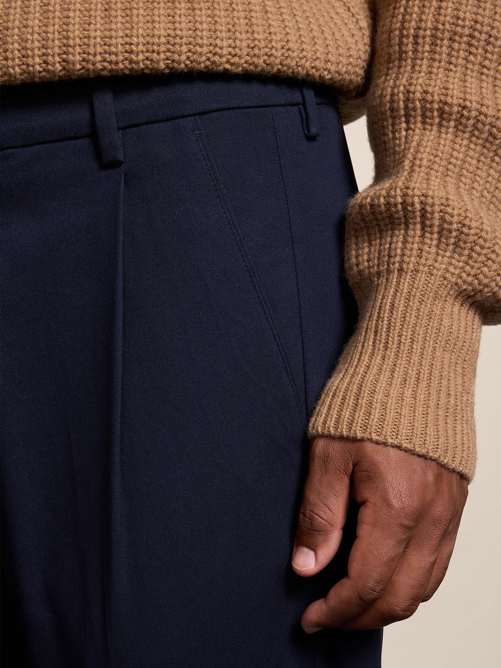 REGULAR FIT CHINO PANT WITH SINGLE PLEAT BLUE NAVY - BLUE NAVY - Check Active | Pence 1979