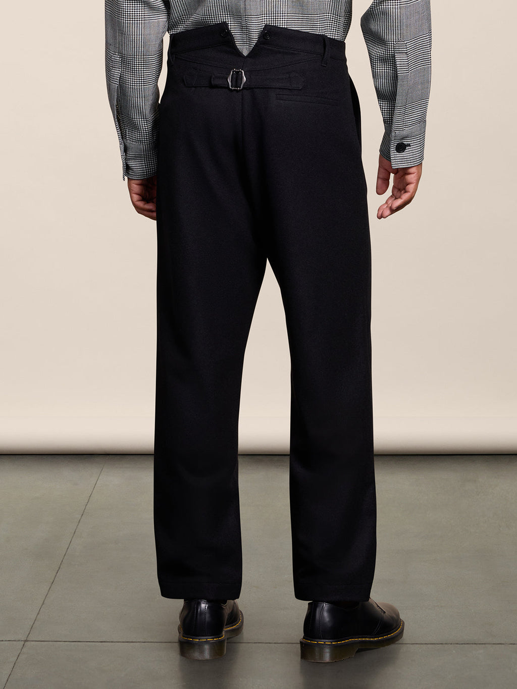 RELAXED FITBLACK FANNEL PANTS WITH WORKER DETAILS - BLACK - Check Active | Pence 1979