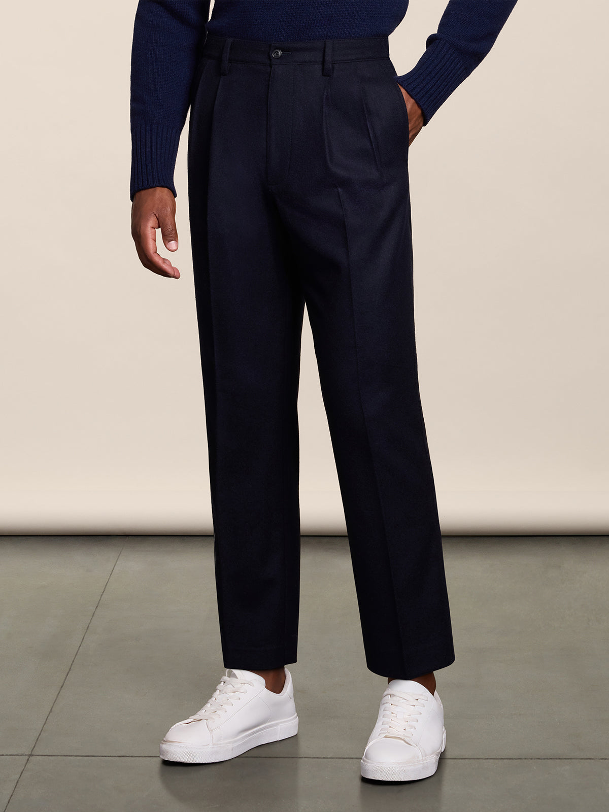 pantaloni-chino-uomo-m-005-318-1012t-4902_3