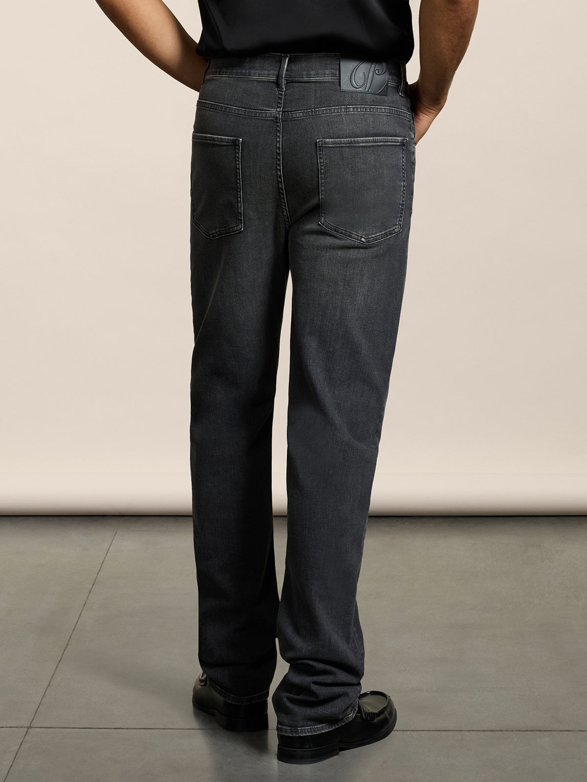 PANTALONE 5 TASCHE DA UOMO IN DENIM COMFORT NERO LAVAGNA,LOOSE FIT