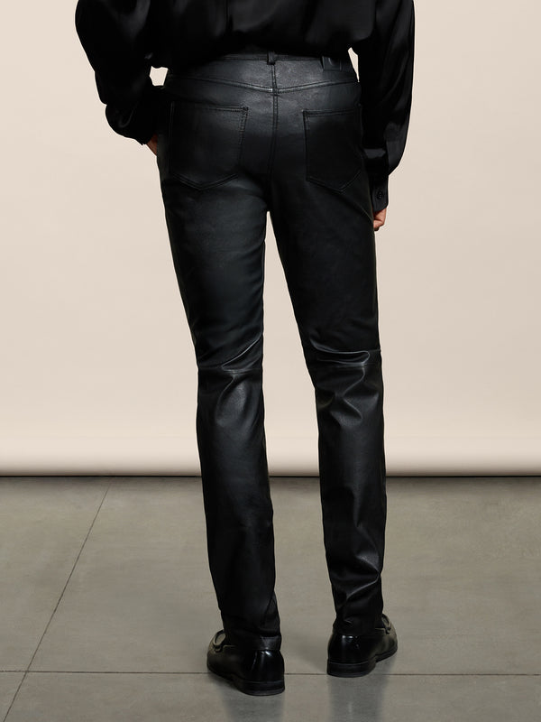 PANTALONE 5 TASCHE DA UOMO SLIM FIT IN PELLE D'AGNELLO COLORE NERO - NERO - Abbigliamento Uomo | Pence 1979