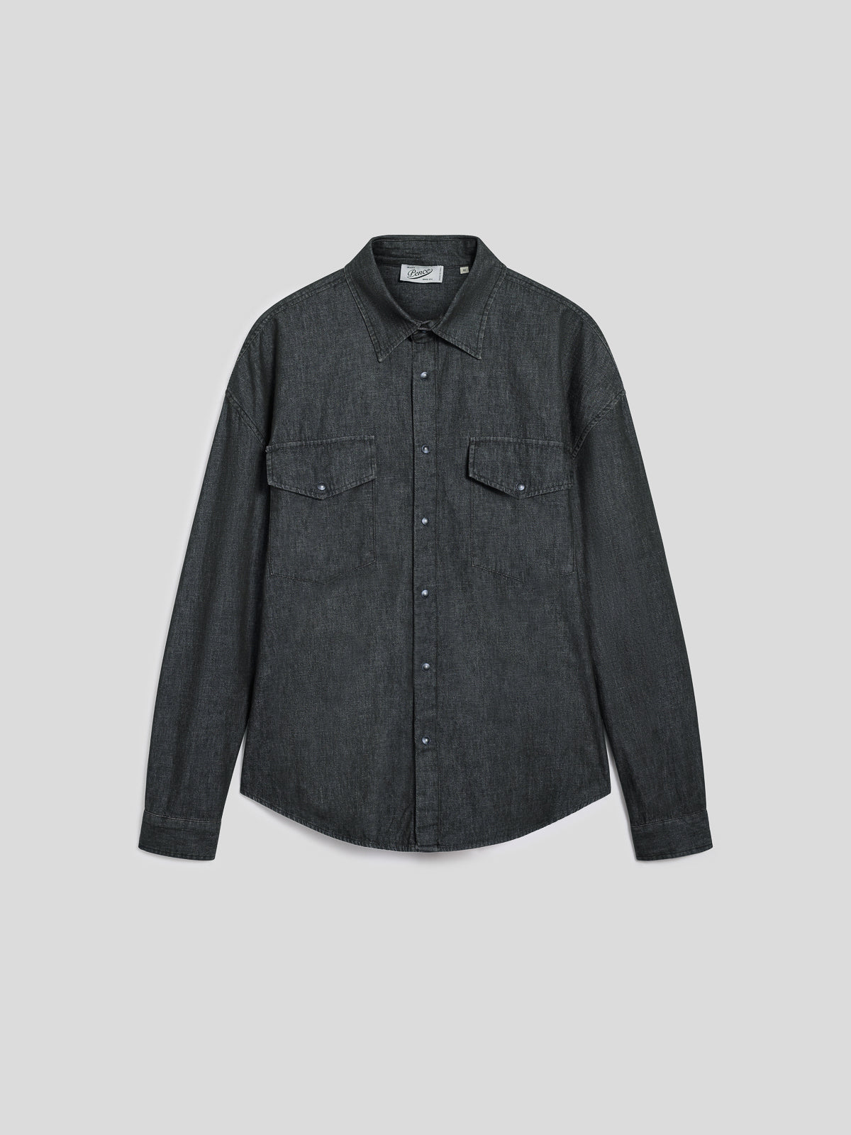 CAMICIA DA UOMO CON VESTIBILITA' OVER, TASCHE CON PATTINA APPLICATE, MANICHE LUNGHE COLORE NERO