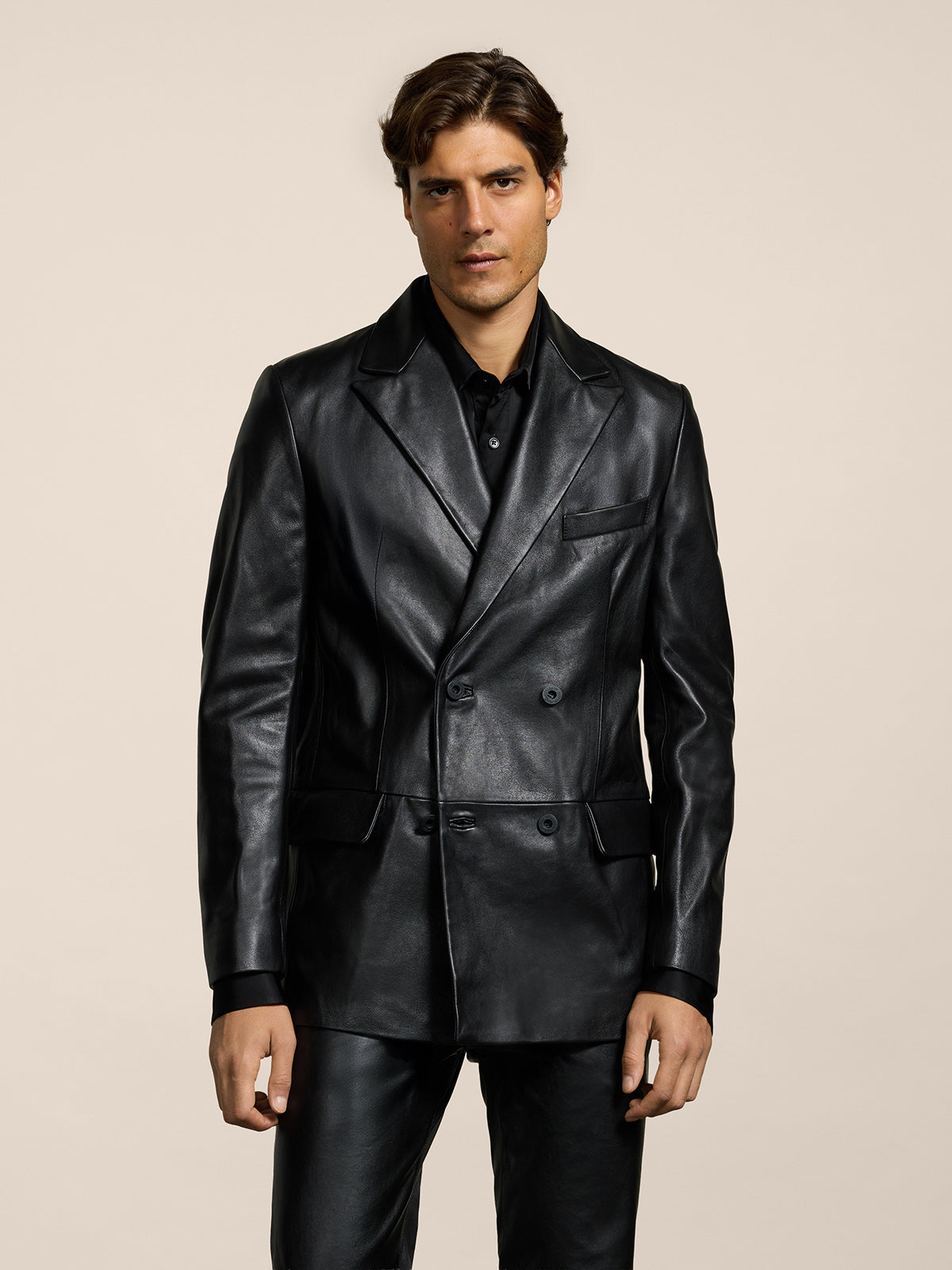 BLAZER DOPPIOPETTO DA UOMO REVERS LANCIA REGULAR FIT IN PELLE D'AGNELLO COLORE NERO