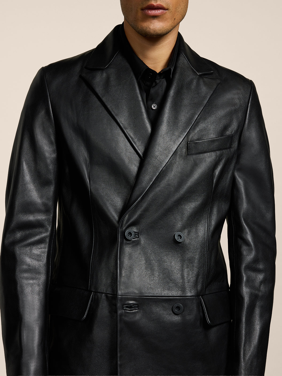 BLAZER DOPPIOPETTO DA UOMO REVERS LANCIA REGULAR FIT IN PELLE D'AGNELLO COLORE NERO