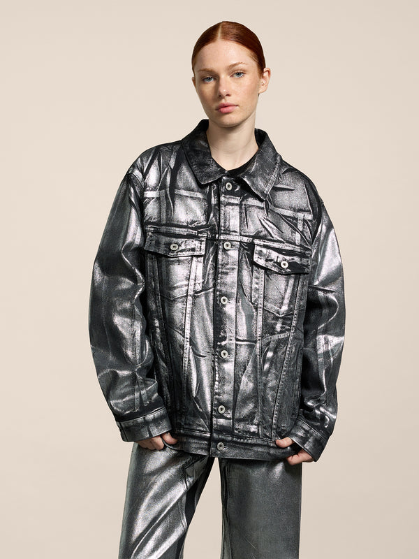 GIUBBINO UNISEX OVER FIT IN DENIM CON SPALMATURA METTALICA COLORE ARGENTO - ARGENTO - Abbigliamento Donna | Pence 1979