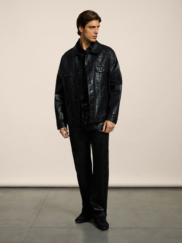 GIUBBINO UNISEX OVER FIT IN DENIM CON SPALMATURA METTALICA COLORE NERO - NERO - Abbigliamento Donna | Pence 1979