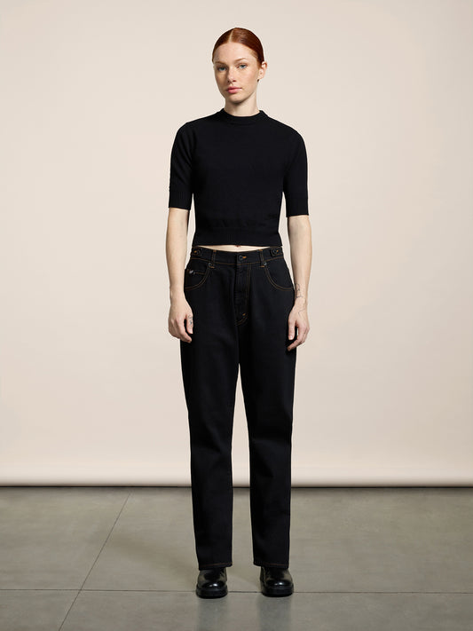 PANTALONE 5 TASCHE UNISEX RELAXED FIT IN DENIM COMFORT COLORE NERO CON IMPUNTURE TABACCO - NERO - Abbigliamento Donna | Pence 1979