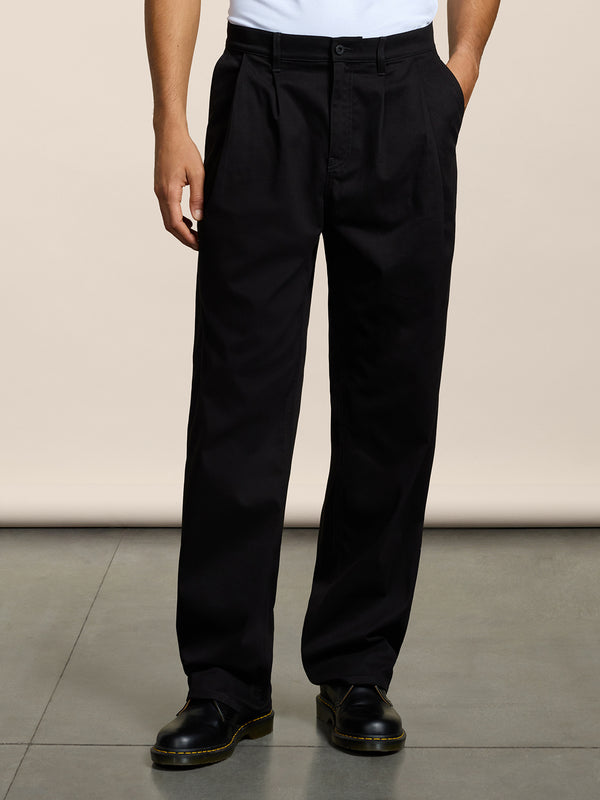 PANTALONE UNISEX RELAXED FIT IN RASATELLO DI COTONE CON DOPPIA PINCES COLOR NERO - NERO - Abbigliamento Donna | Pence 1979
