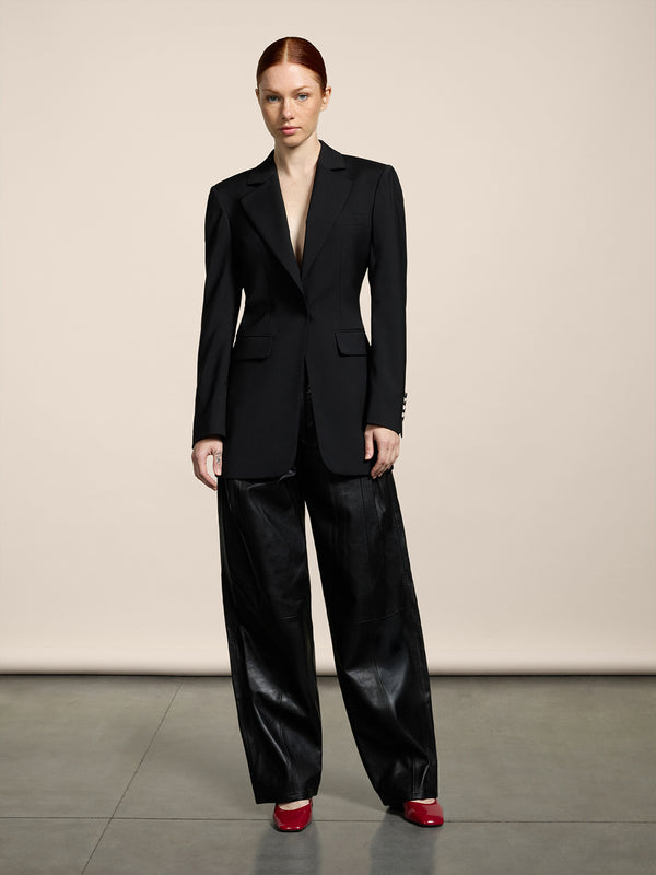 PANTALONE UNISEX RELAXED FIT IN PELLE D'AGNELO CON DOPPIA PINCES COLOR NERO - NERO - Abbigliamento Donna | Pence 1979
