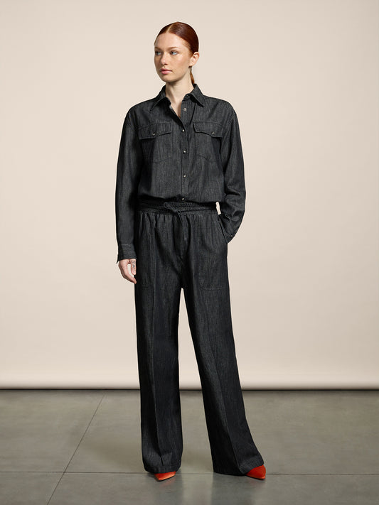CAMICIA DA DONNA CON VESTIBILITA' OVER TASCHE CON PATTINA APPLICATE, MANICHE LUNGHE COLORE NERO - NERO - Abbigliamento Donna | Pence 1979