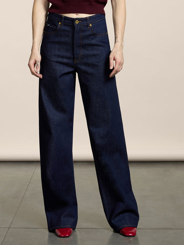 PANTALONE 5 TASCHE DA DONNA IN DENIM COMFORT BLU SCURO , VITA ALTA, GAMBA AMPIA - DARK DENIM BLUE  - Abbigliamento Donna | Pence 1979