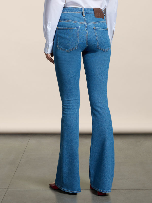 PANTALONE 5 TASCHE A ZAMPA DA DONNA IN DENIM COMFORT BLU CHIARO - LIGHT DENIM BLUE - Abbigliamento Donna | Pence 1979
