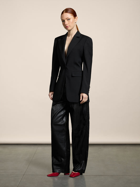 BLAZER MONOPETTO DA DONNA REVERS A SPECCHIO IN FRESCO LANA REGULAR FIT COLORE NERO - NERO - Abbigliamento Donna | Pence 1979