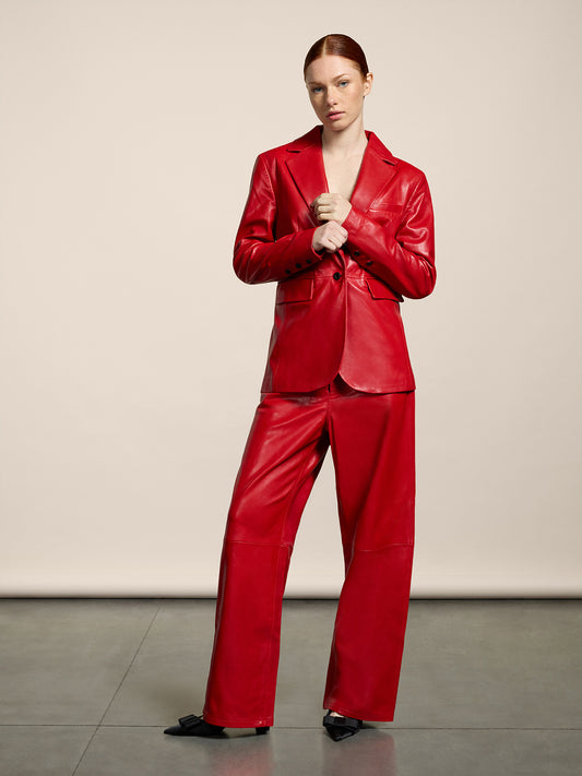 BLAZER MONOPETTO DA DONNA REGULAR FIT IN PELLE D'AGNELLO COLORE ROSSO - ROSSO - Abbigliamento Donna | Pence 1979