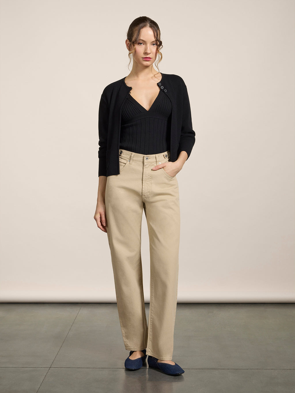 UNISEX RELAXED-FIT TROUSERS WITH ELASTIC WAISTBAND IN COLONIAL TENCEL COTTON - COLONIAL - Check Active | Pence 1979