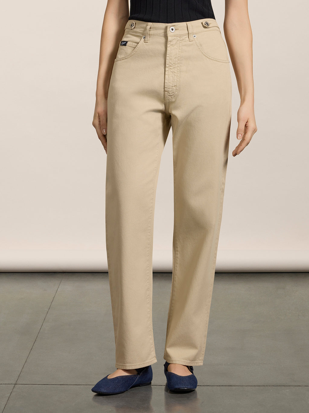 UNISEX RELAXED-FIT TROUSERS WITH ELASTIC WAISTBAND IN COLONIAL TENCEL COTTON - COLONIAL - Check Active | Pence 1979