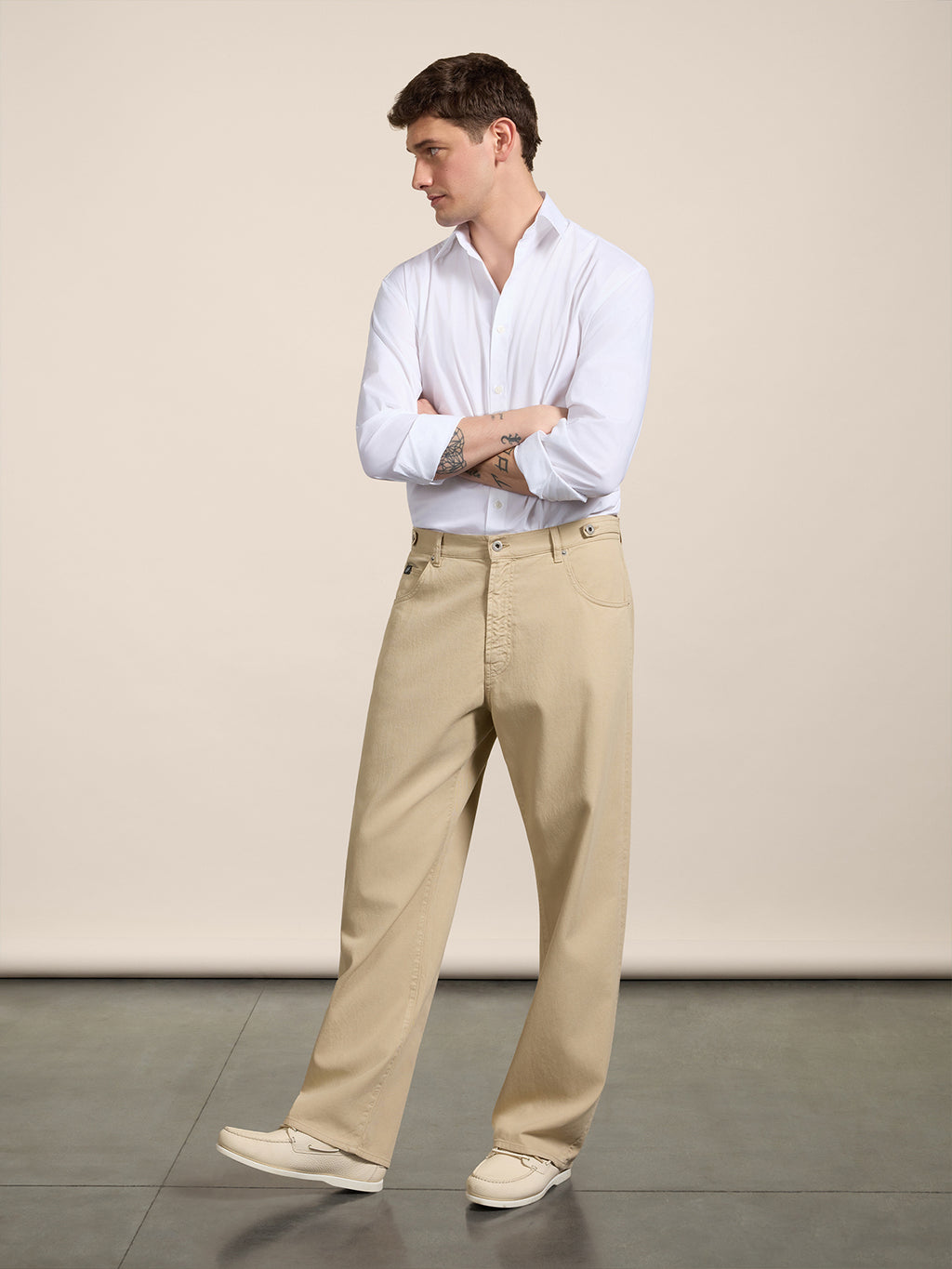 UNISEX RELAXED-FIT TROUSERS WITH ELASTIC WAISTBAND IN COLONIAL TENCEL COTTON - COLONIAL - Check Active | Pence 1979