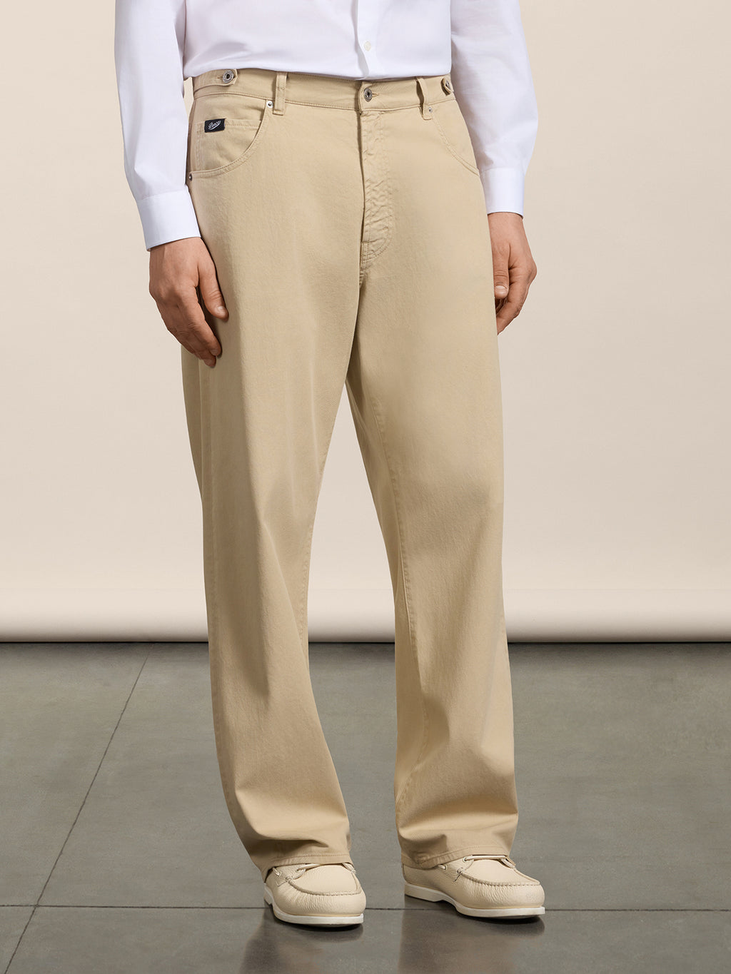 UNISEX RELAXED-FIT TROUSERS WITH ELASTIC WAISTBAND IN COLONIAL TENCEL COTTON - COLONIAL - Check Active | Pence 1979