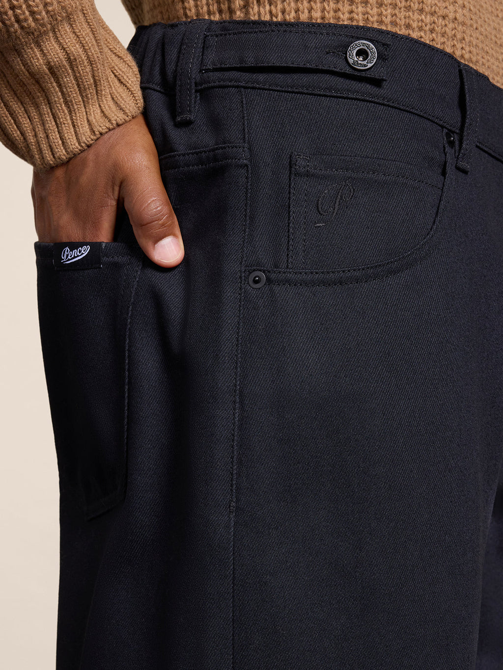 RELAXED FIT CARBON DENIM FIVE POCKET PANTS WITH ELASTIC WAISTBAND - CARBON - Check Active | Pence 1979