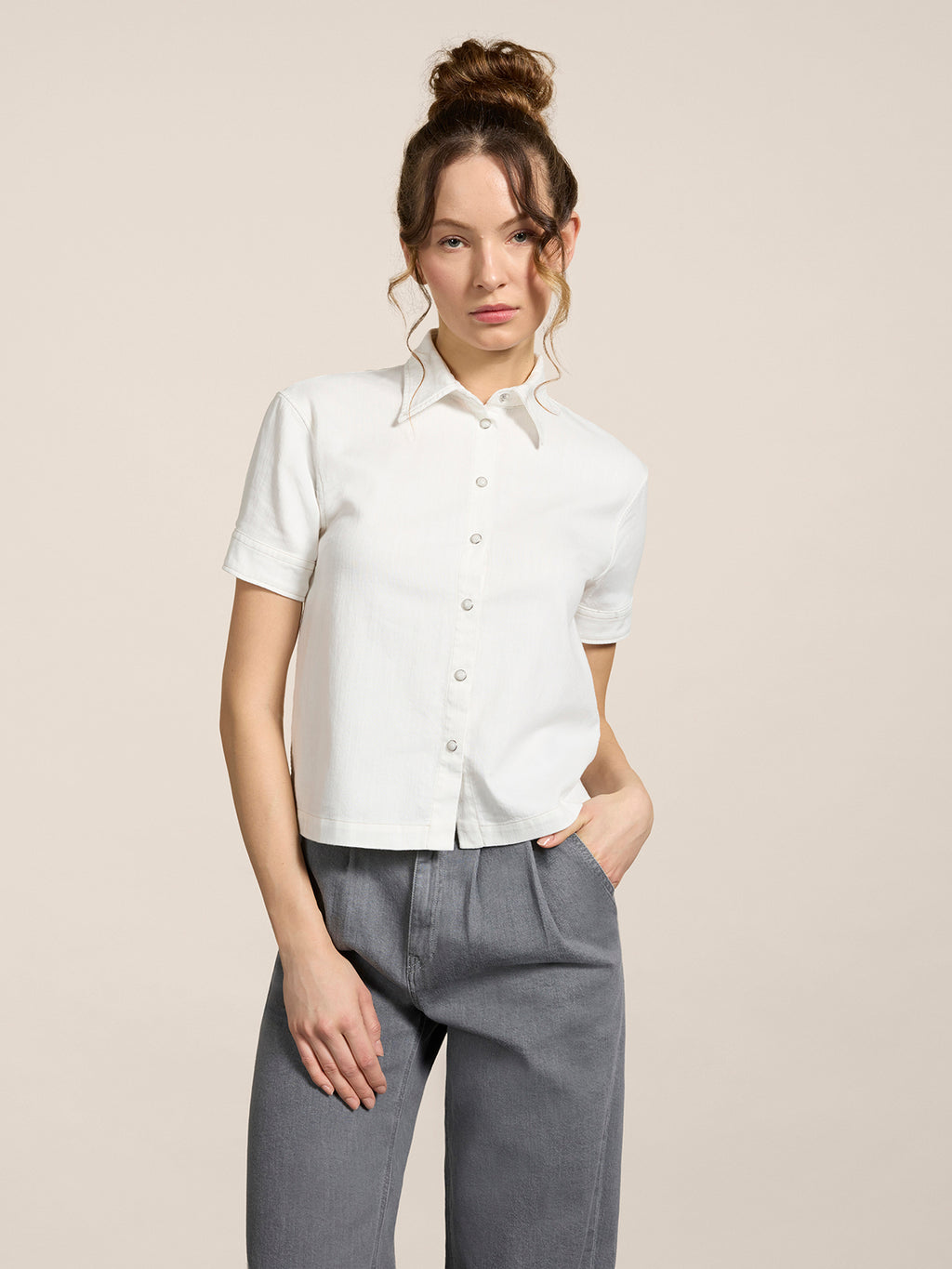 SHORT-SLEEVED SHIRT REGUALAR FIT IN WHITE COTTON - PURE WHITE - Check Active | Pence 1979
