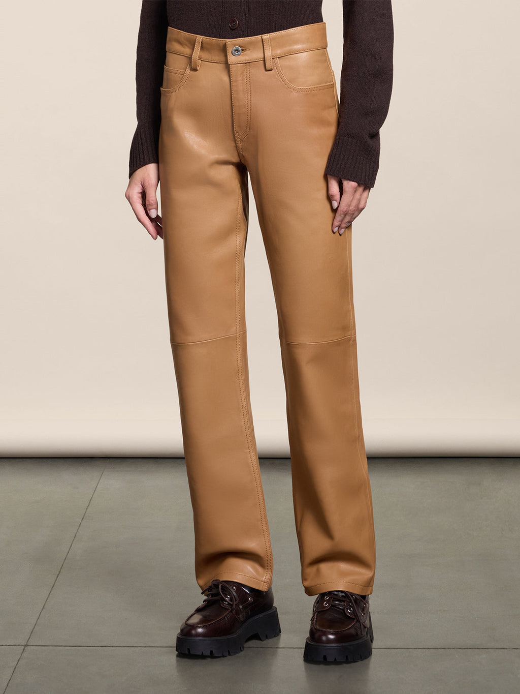 REGULAR FIT CARAMEL LEATHER FIVE POCKET PANTS - CARAMEL - Capi in Pelle Donna | Pence 1979