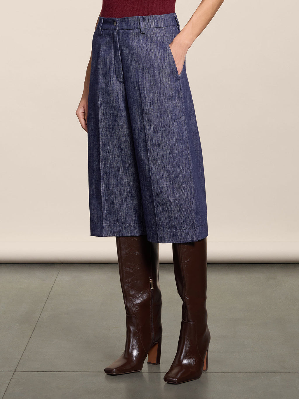 LOOSE FIT SPICY BLUE DENIM BERMUDA SHORTS WITH SIDE BUTTON OPENINGS - SPICY BLUE - Check Active | Pence 1979
