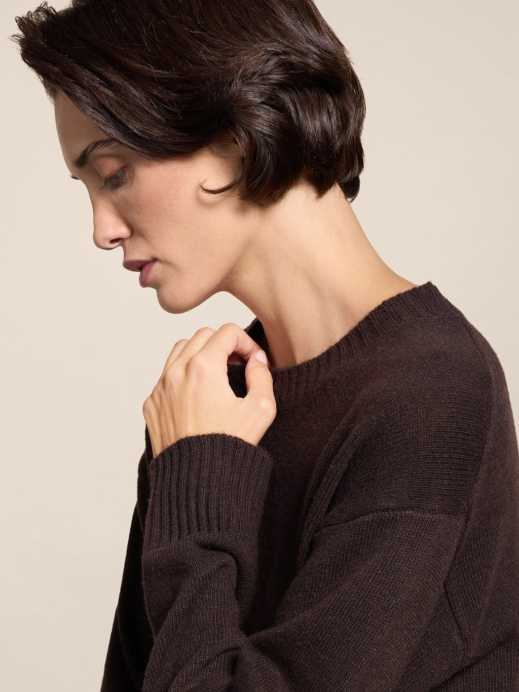 MAHOGANY RELAXED-FIT, CREW-NECK SWEATER WITH RIBBED TRIMS - MAHOGANY - Check Active | Pence 1979
